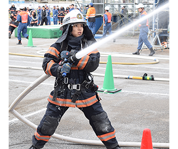 写真：市川市消防局警防活動技術大会の様子（1）