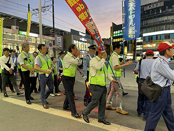 街の安全パトロールの画像