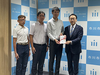 セイコー労働組合　寄附贈呈式の画像