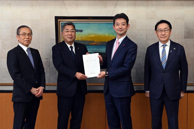 要望書提出の画像