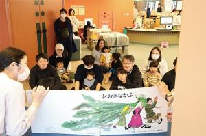 おおきなかぶ、A・トルストイ再話、内田莉莎子訳、佐藤忠良画、福音館書店