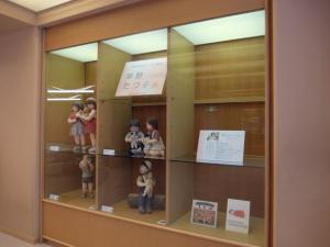 こどもとしょかん　くつろぎひろばの展風景