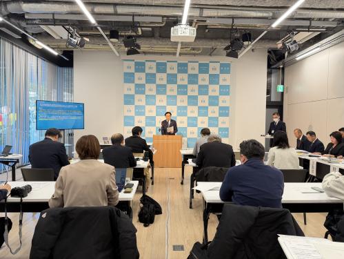 定例記者会見の画像
