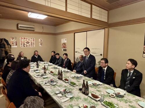鬼越駅前通り商店会 新年会の画像