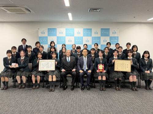 第78回全日本合唱コンクール全国大会高等学校部門 金賞及び文部科学大臣賞受賞 国府台女子学院高等部 合唱部の画像