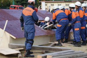 写真：救助救出訓練