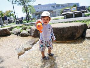 大洲防災公園で遊ぶこども1