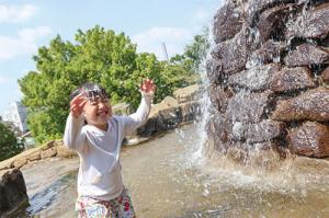 南行徳公園で遊ぶ子ども２