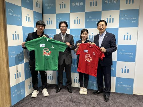 元卓球選手 福原愛氏 第1回市川市・福原愛(FSC)オープン・ダブルス卓球大会開催に係る表敬訪問の画像