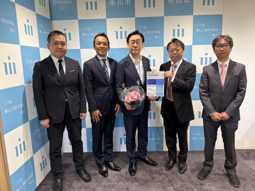 市川市私立幼稚園協会からの要望書提出の画像