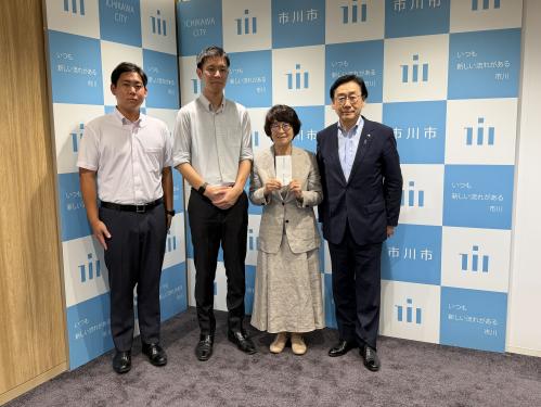 セイコー労働組合　寄附贈呈式の画像