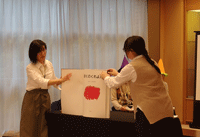 絵本の読み聞かせ画像1