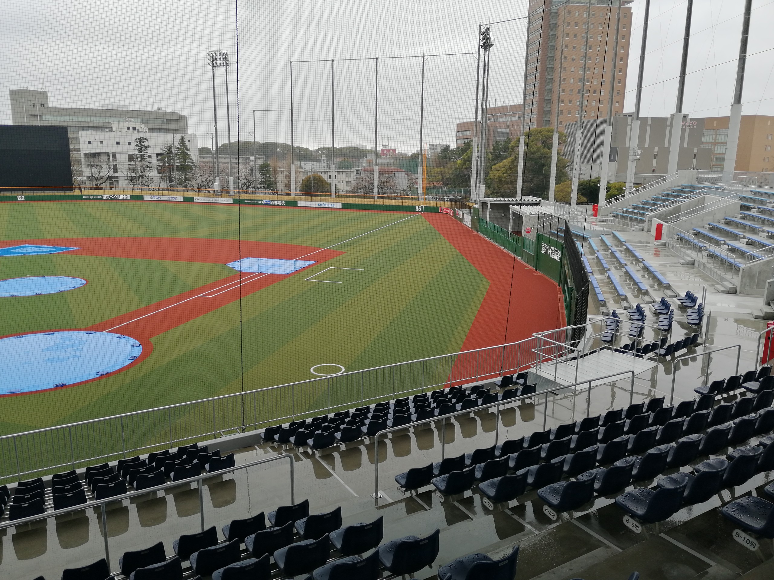 人工芝整備状況の画像3