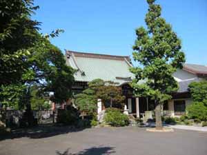 写真：東昌寺の境内