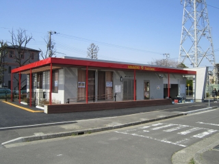 リニューアルした管理棟の画像