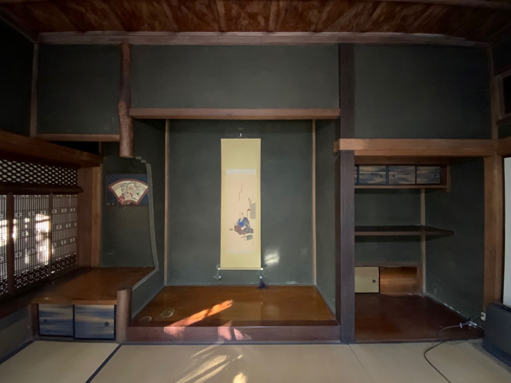 写真:勝家住宅主屋・稲荷社(3)