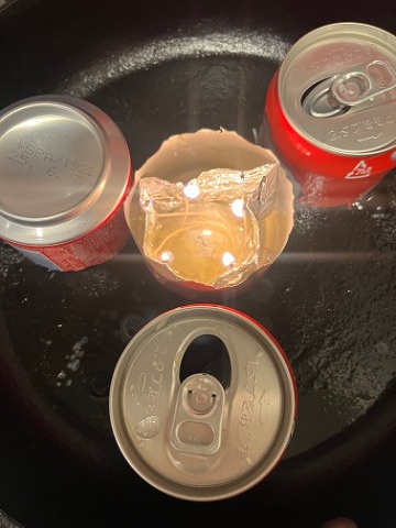 完成した空き缶を使った卓上コンロ