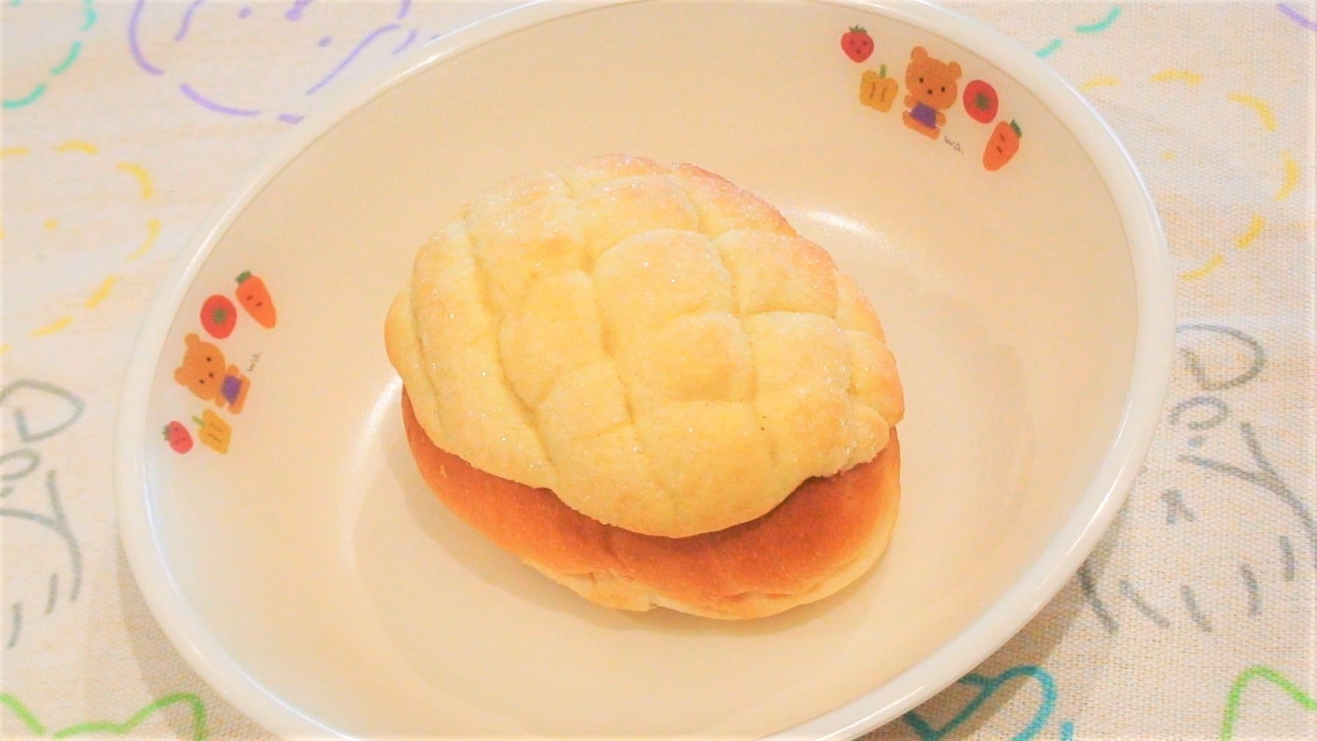 メロンパンの画像