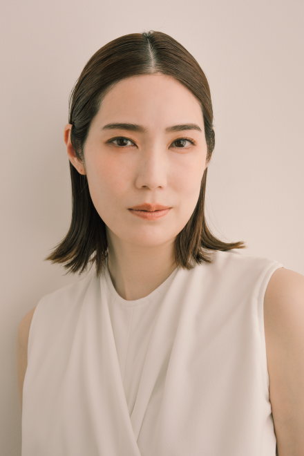 本人写真（市川市観光大使　愛月ひかる）