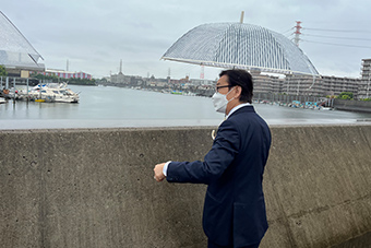 市内視察の画像