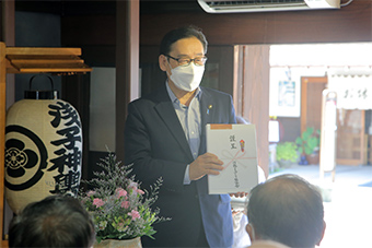 行徳まちづくり協議会 「行徳の歴史と神輿と祭り」市長贈呈式の画像