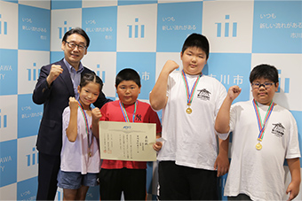 わんぱく相撲全国大会出場者 市長表敬訪問の画像