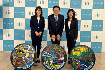 定例記者会見の画像