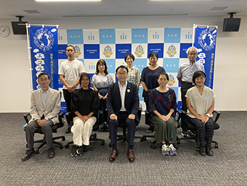 第11期市川市環境活動推進員委嘱状交付式の画像