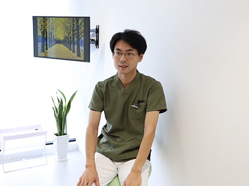 顔画像:白土歯科医師