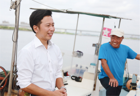 【Facebook】市役所のお仕事紹介 Vol.20地域特性を活かした魅力ある水産業を盛り上げます（地域整備課　大木龍太郎）［10月29日］の画像