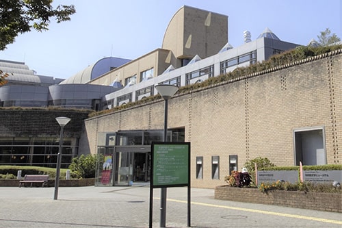 画像:市川市生涯学習センター