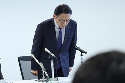 下水道収賄事件で田中市長謝罪(7月)の画像